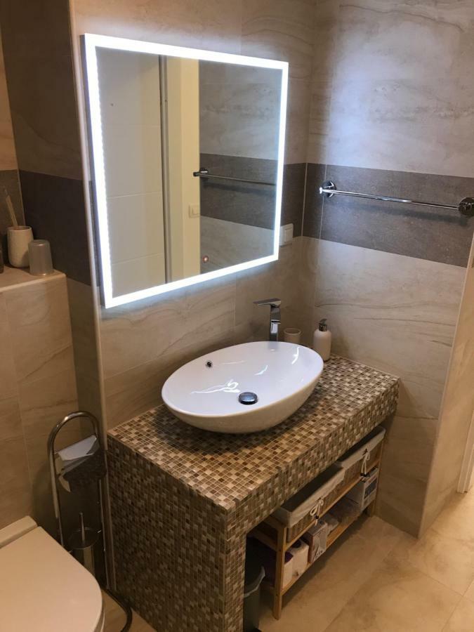Koko Apartments 科尔丘拉 外观 照片